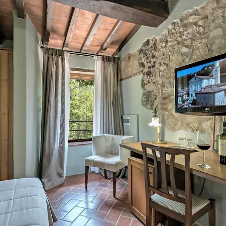 Hotel Ultimo Mulino Wellness Country 4*